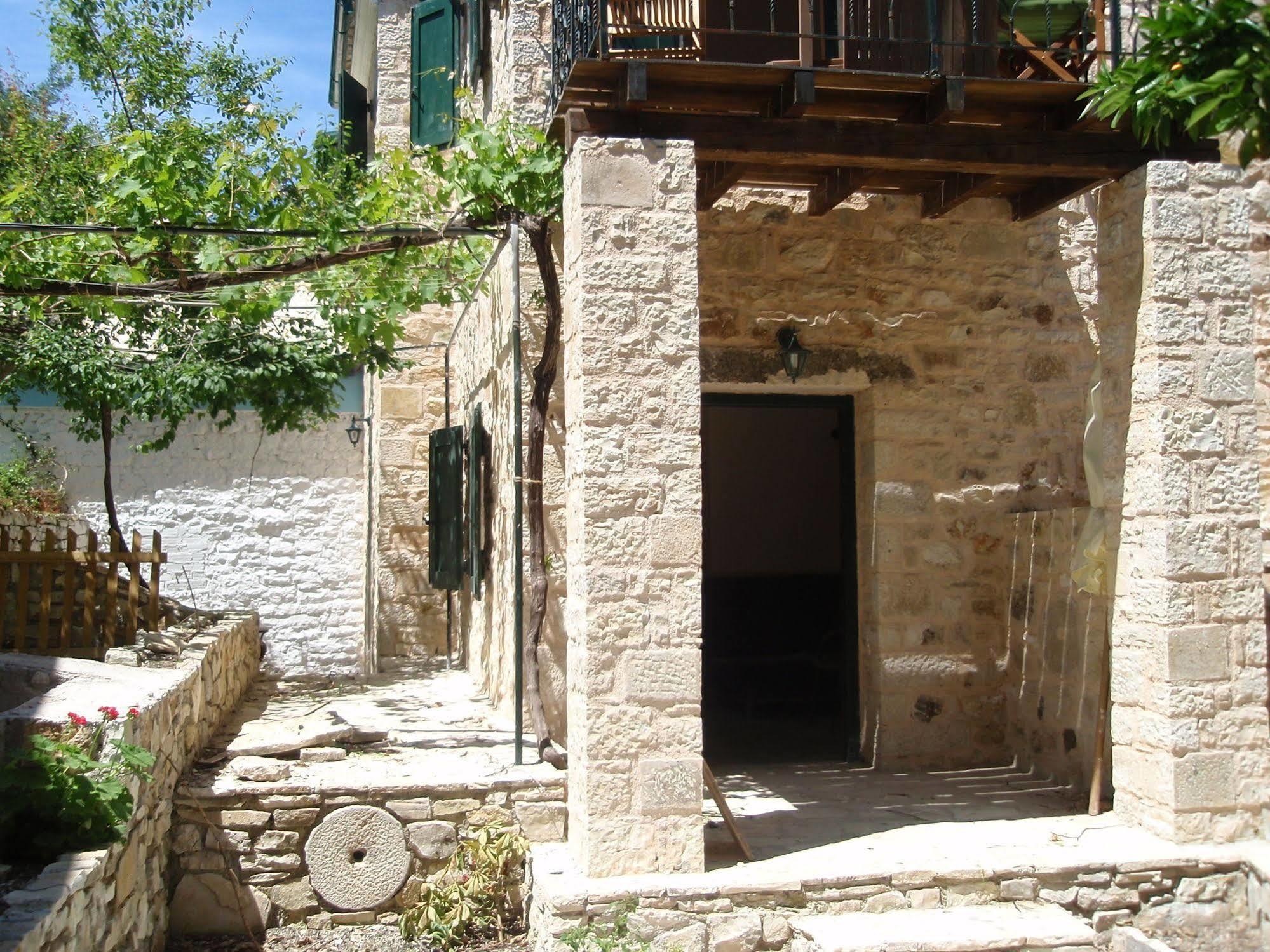 Adamantia Hotel Gaios Eksteriør billede