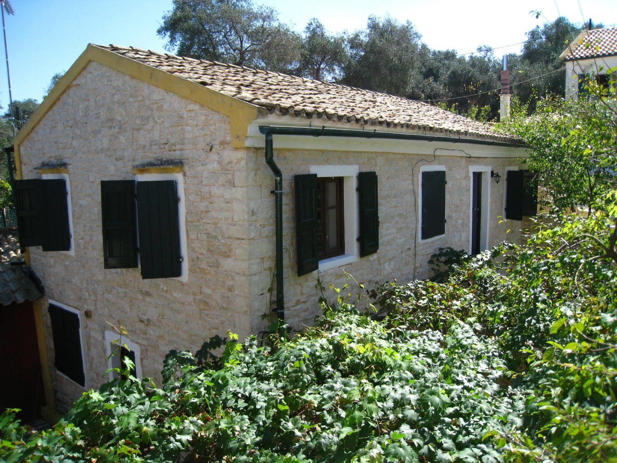 Adamantia Hotel Gaios Eksteriør billede