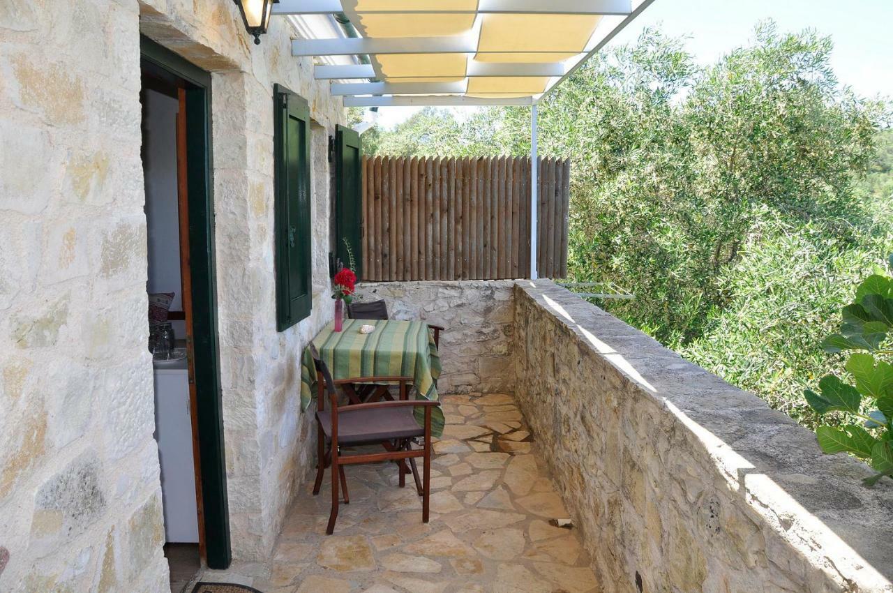 Adamantia Hotel Gaios Eksteriør billede