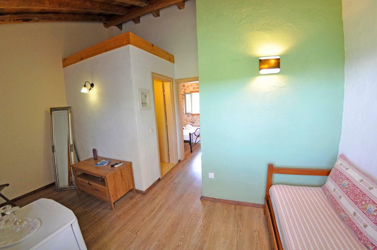Adamantia Hotel Gaios Eksteriør billede
