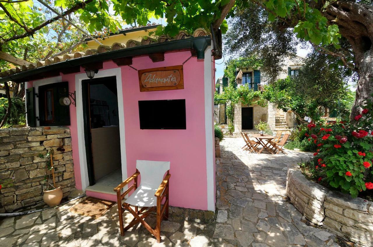 Adamantia Hotel Gaios Eksteriør billede